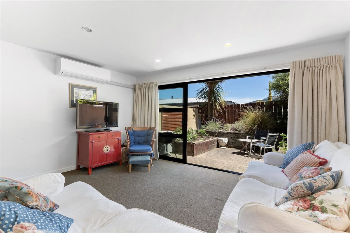 4/1062 FRANKTON Road, Frankton, QUEENSTOWN - Carousel 1