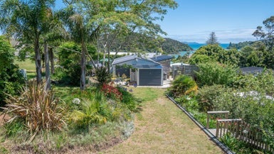17 Ranginui Street, Mangonui, Mangonui - Carousel 1