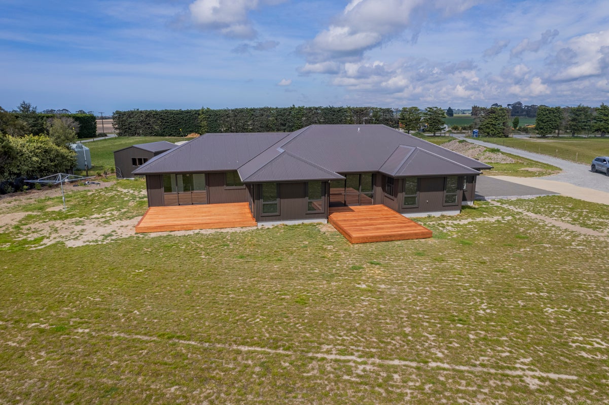 115 Divan Road, Levels, Timaru - Carousel 1