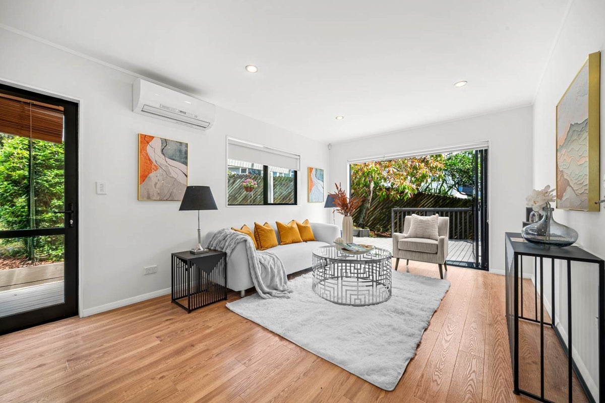 3/70 Hogans Road, Glenfield, Auckland - Carousel 2