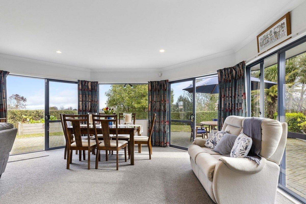 140 Lakewood Drive, Nukuhau, Taupo - Carousel 1