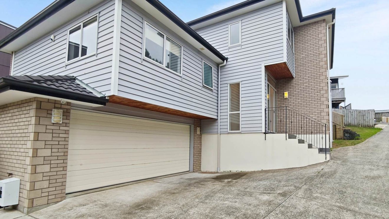 102A Target Road, Wairau Valley, Auckland - Carousel 2