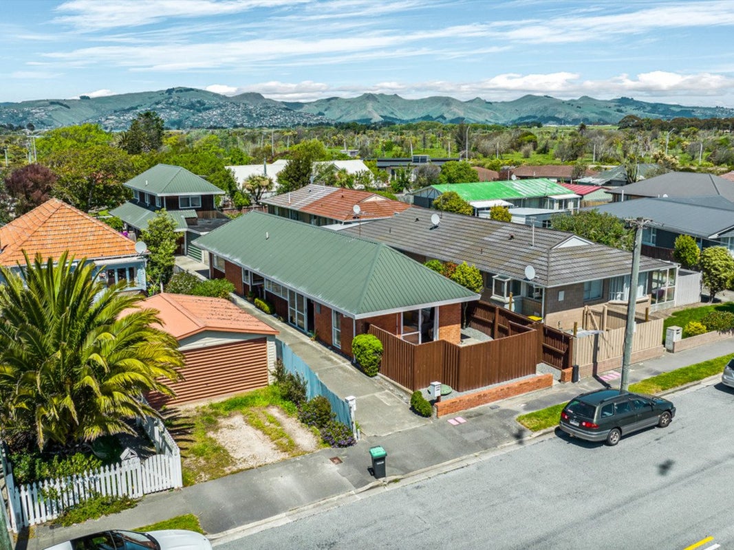 1/113 Beresford Street, New Brighton, Christchurch - Carousel 2