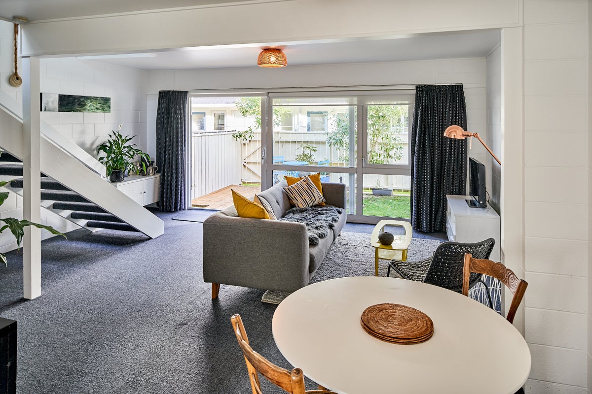 3/14 Mudie Street, Alicetown, Lower Hutt - Carousel 2