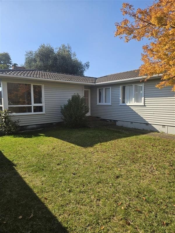 6 Clouston Crescent, Fenton Park, Rotorua - Carousel 1