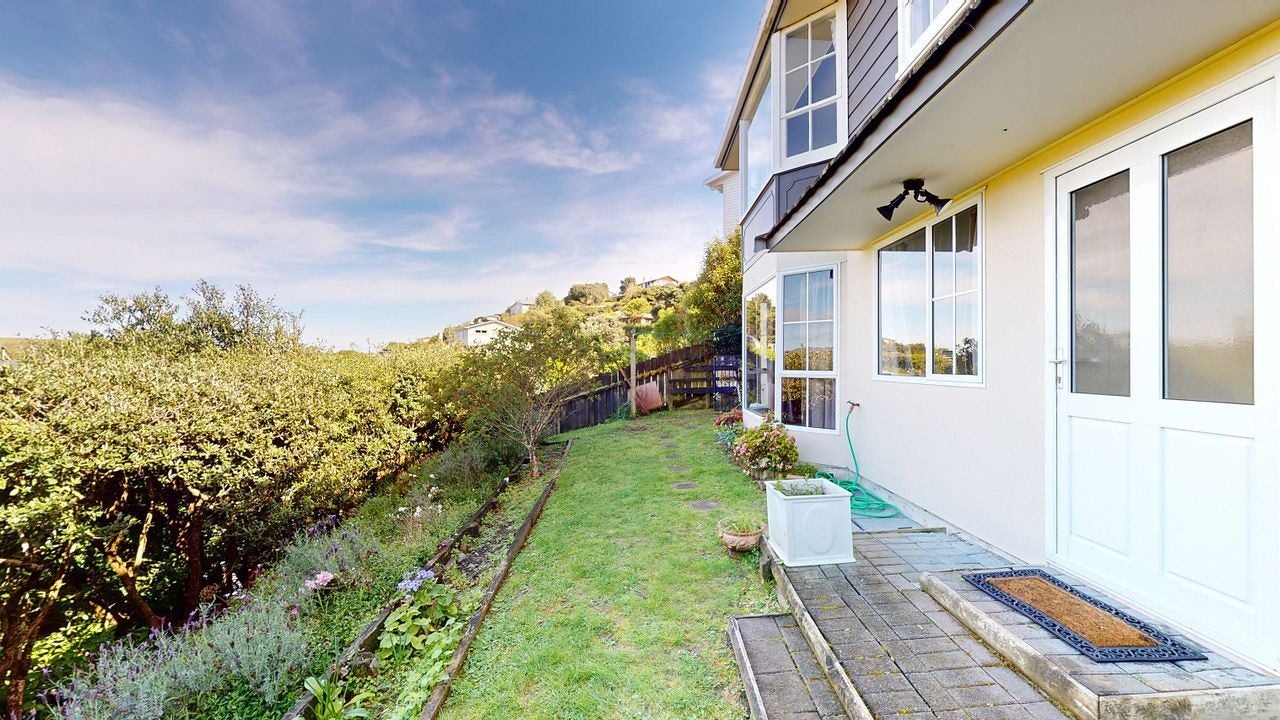 38 Truro Road, Camborne, Porirua - Carousel 2
