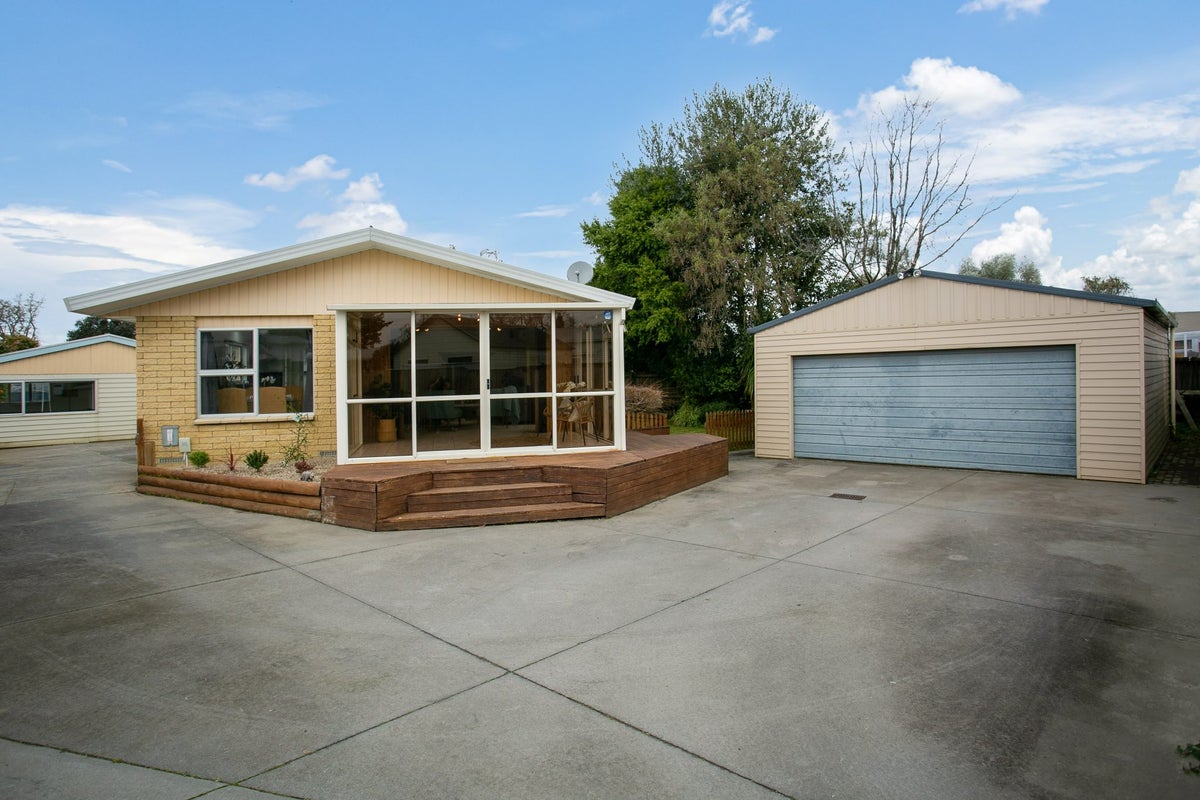 83 Southey Road, Masterton - Carousel 1