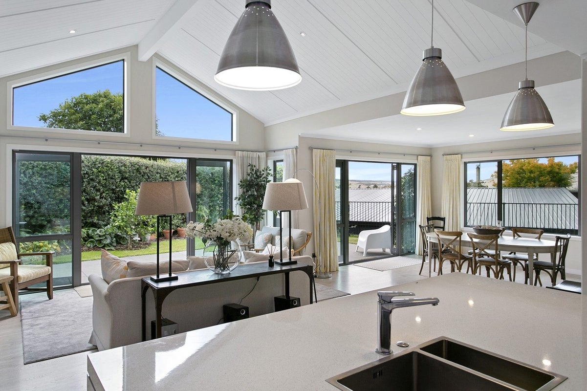 739 Acacia Bay Road, Acacia Bay, Taupo - Carousel 1