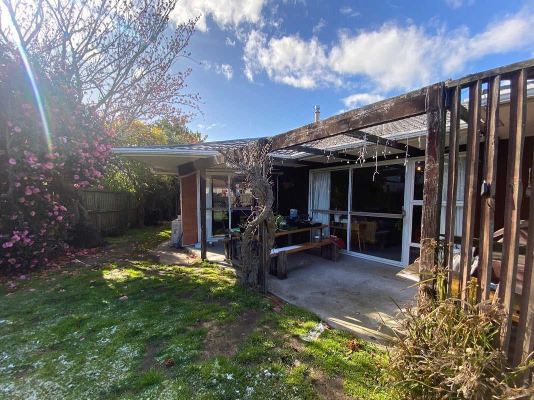 77 Garreg Road, Bryndwr, Christchurch - Carousel 2
