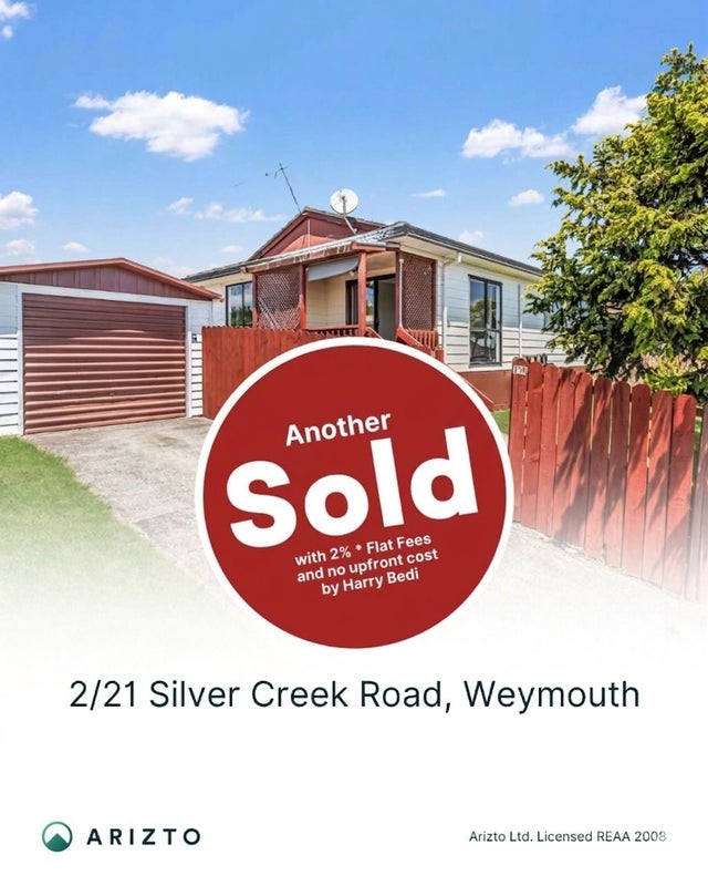 2/21 Silver Creek Road, Weymouth, Auckland - Carousel 1