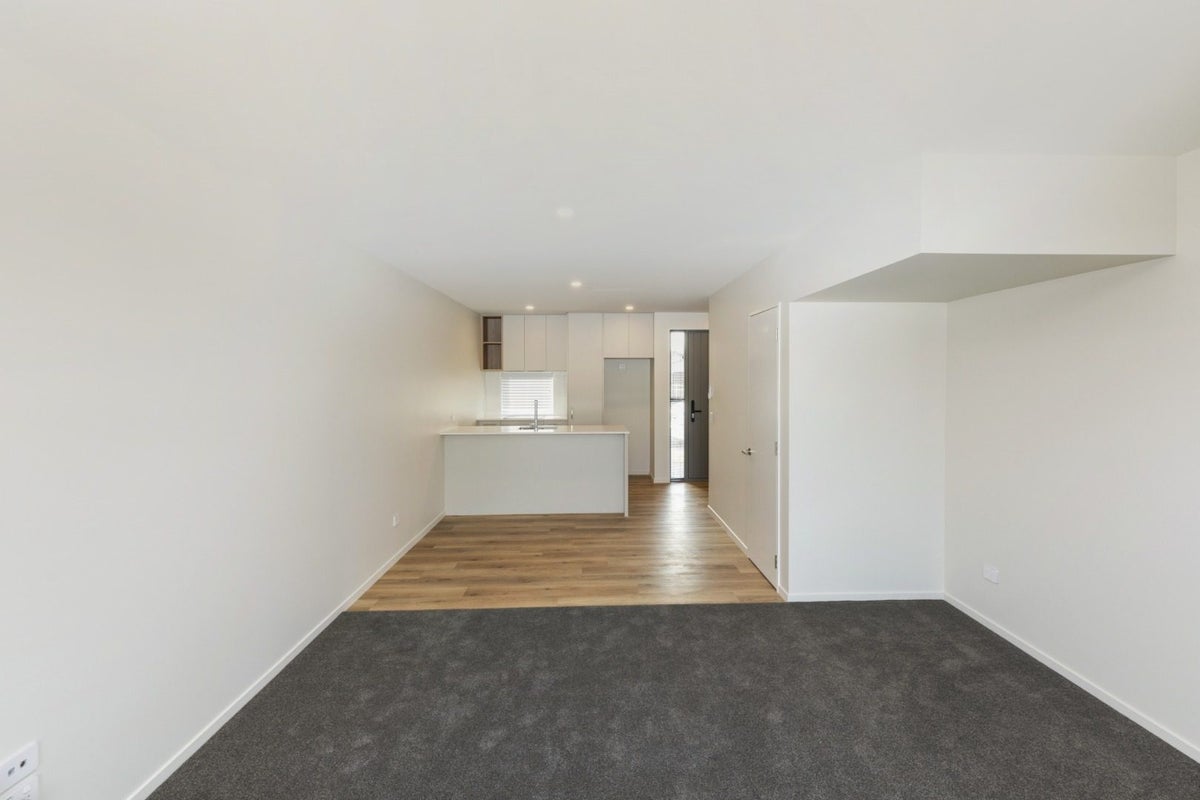 39 Bampton Street, Burwood, Christchurch - Carousel 2