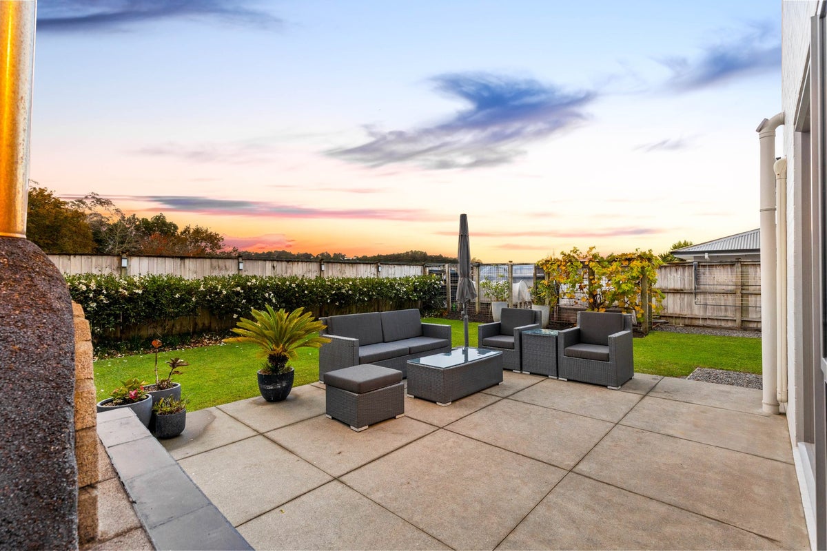 26 Arthur Rolfe Lane, Swanson, Auckland - Carousel 1