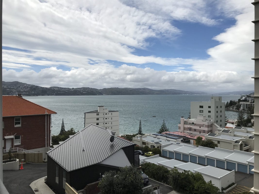 7/18 Oriental Terrace, Oriental Bay, Wellington - Carousel 18