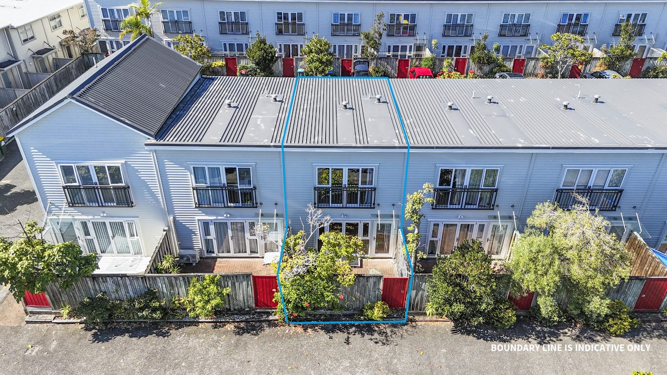15/99 Mays Road, Te Papapa, Auckland - Carousel 1