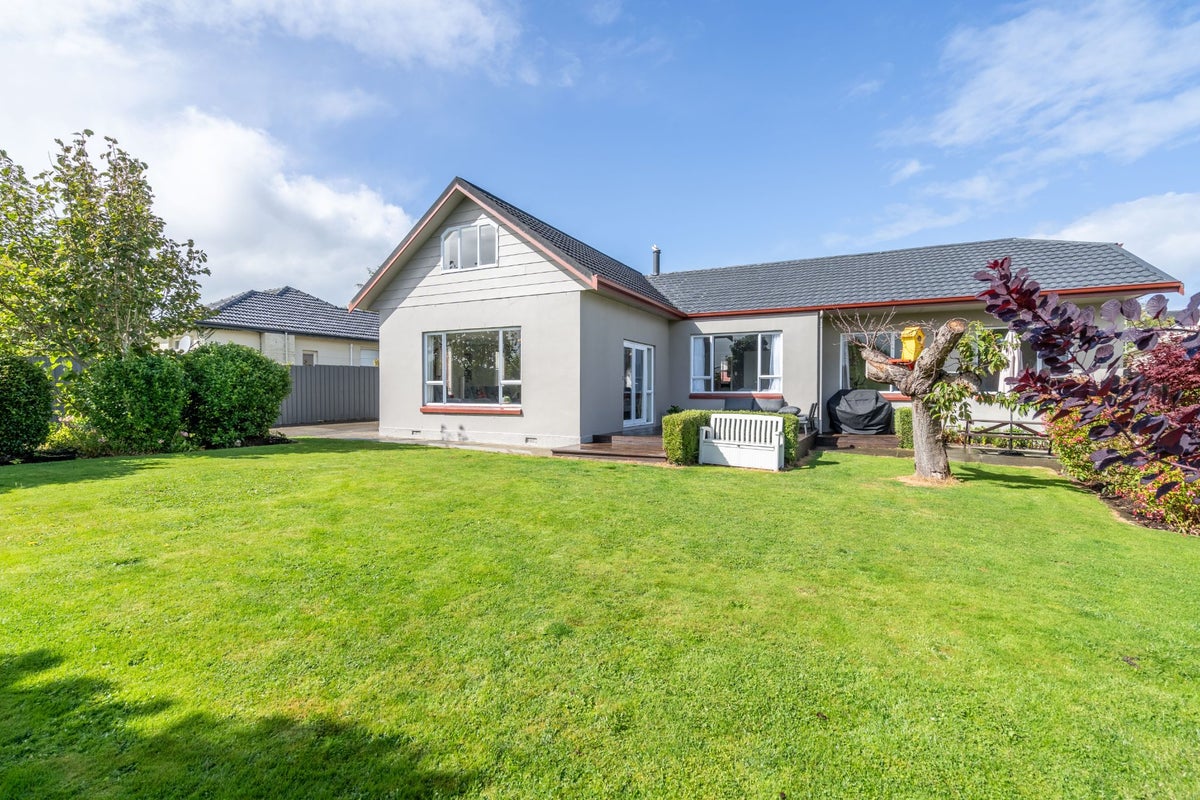 133 Terrace Street, Rosedale, Invercargill - Carousel 1