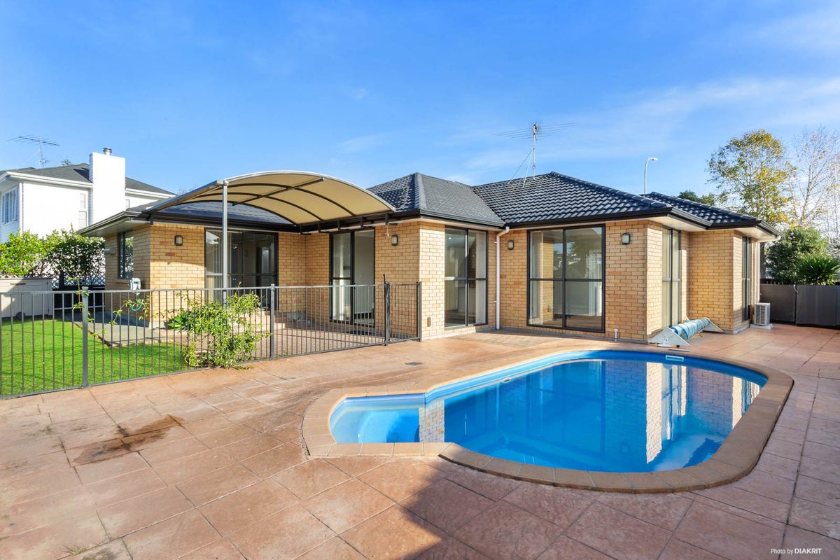 264 Schnapper Rock Road, Schnapper Rock, Auckland - Carousel 2