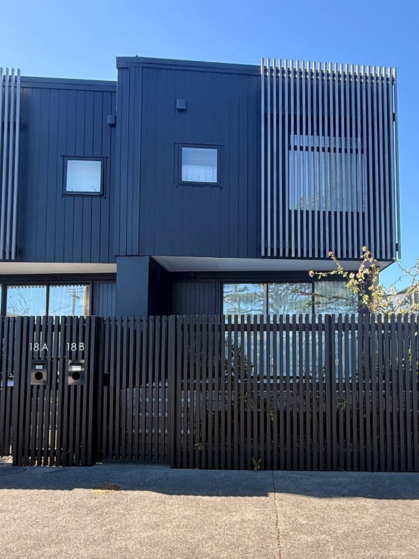 18B Walker Road, Point Chevalier, Auckland - Carousel 1