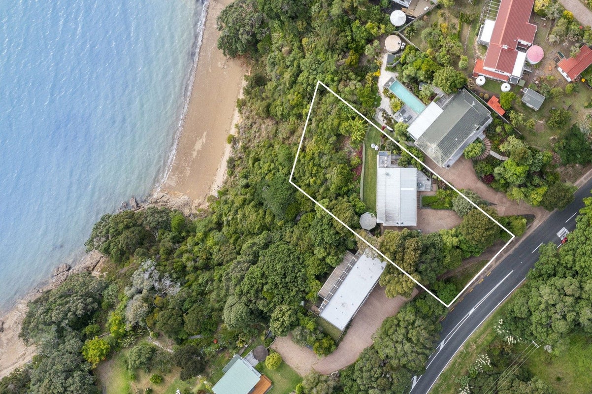 99 Donald Bruce Road, Surfdale, Waiheke Island - Carousel 22