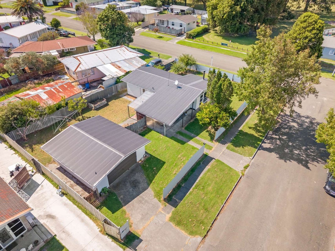 1 Donna Street, Outer Kaiti, Gisborne - Carousel 33