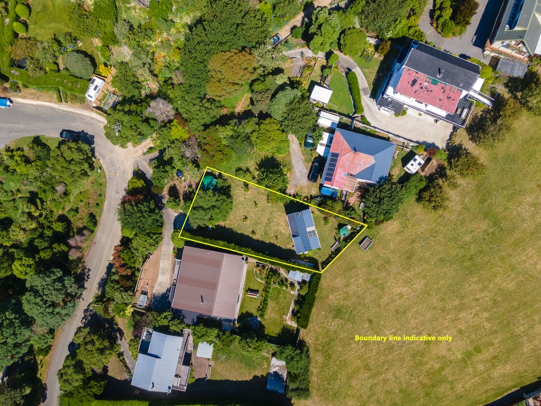 22 Ranui Crescent, Diamond Harbour, Lyttelton - Carousel 1