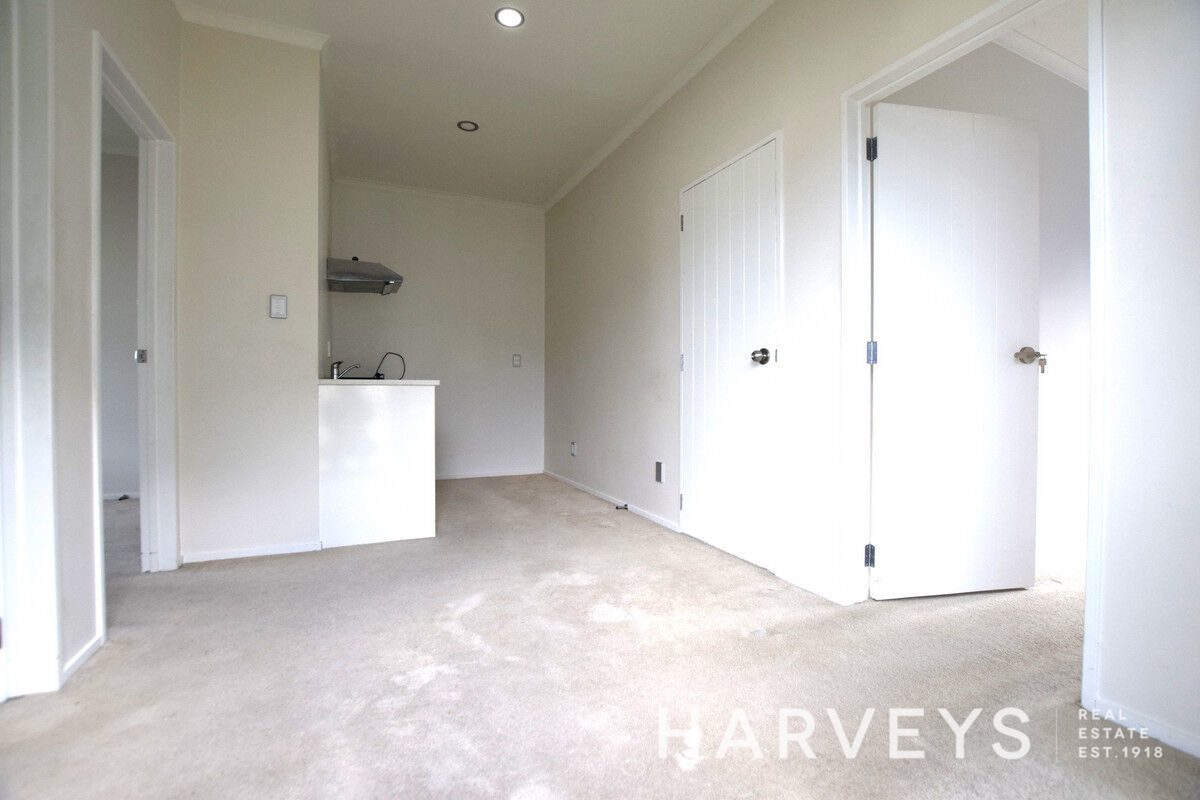 145 Tiriwa Drive, Massey, Auckland - Carousel 2