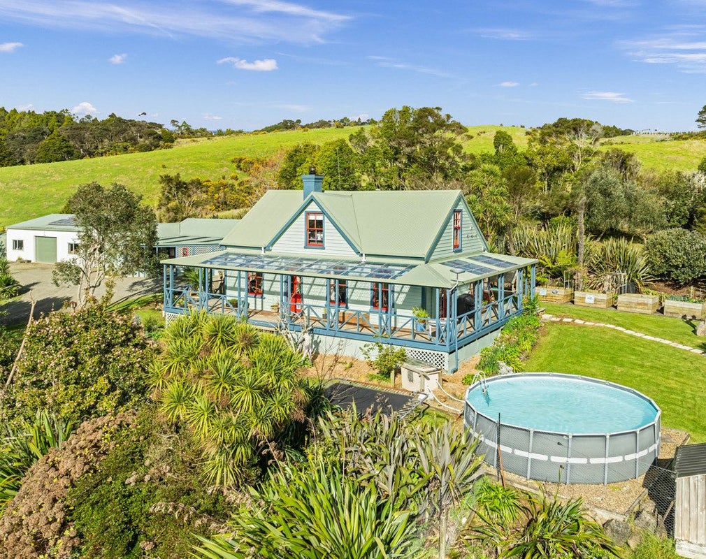 402 Waipu Caves Road, Whangarei - Carousel 1
