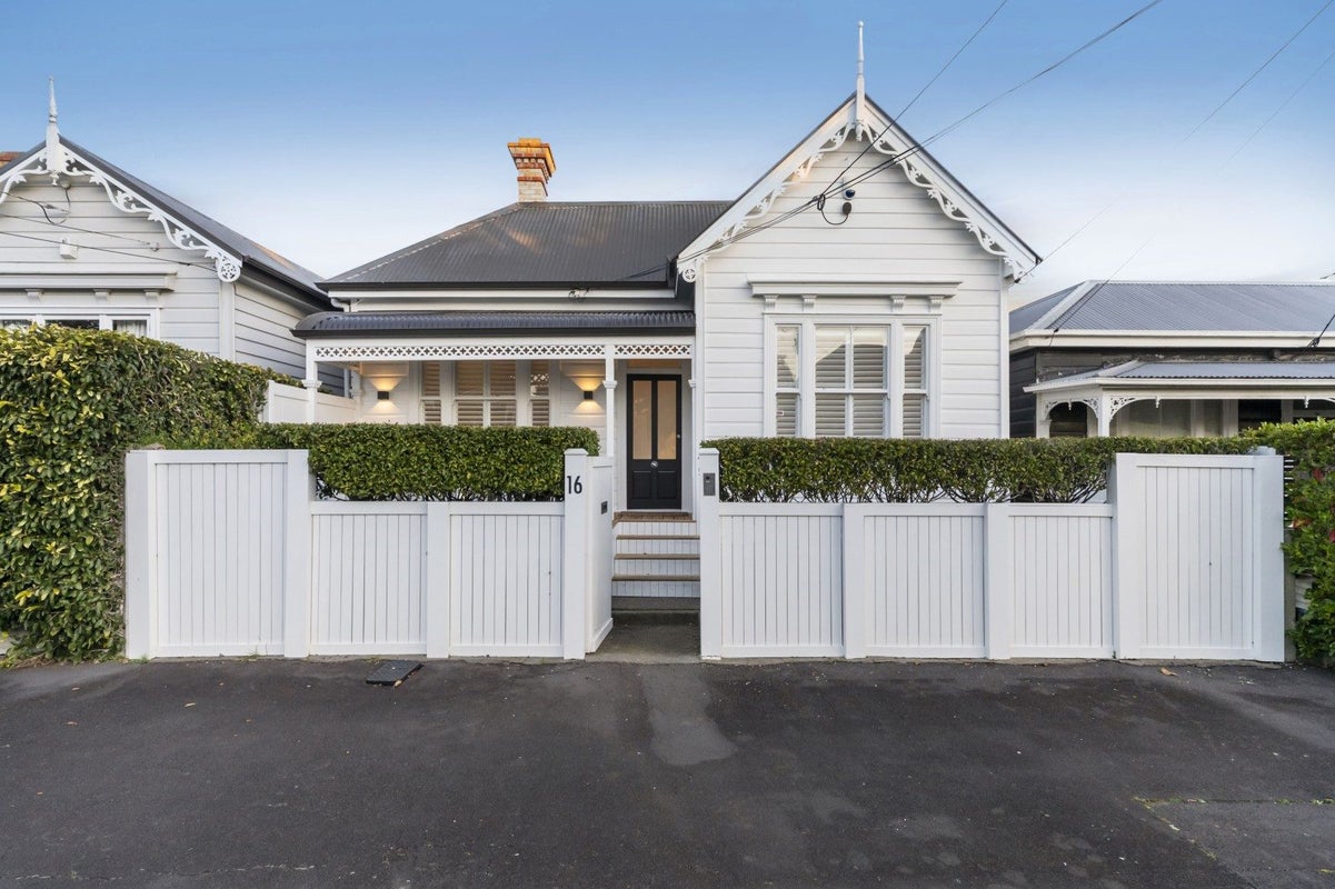 16 Murdoch Road, Grey Lynn, Auckland - Carousel 1