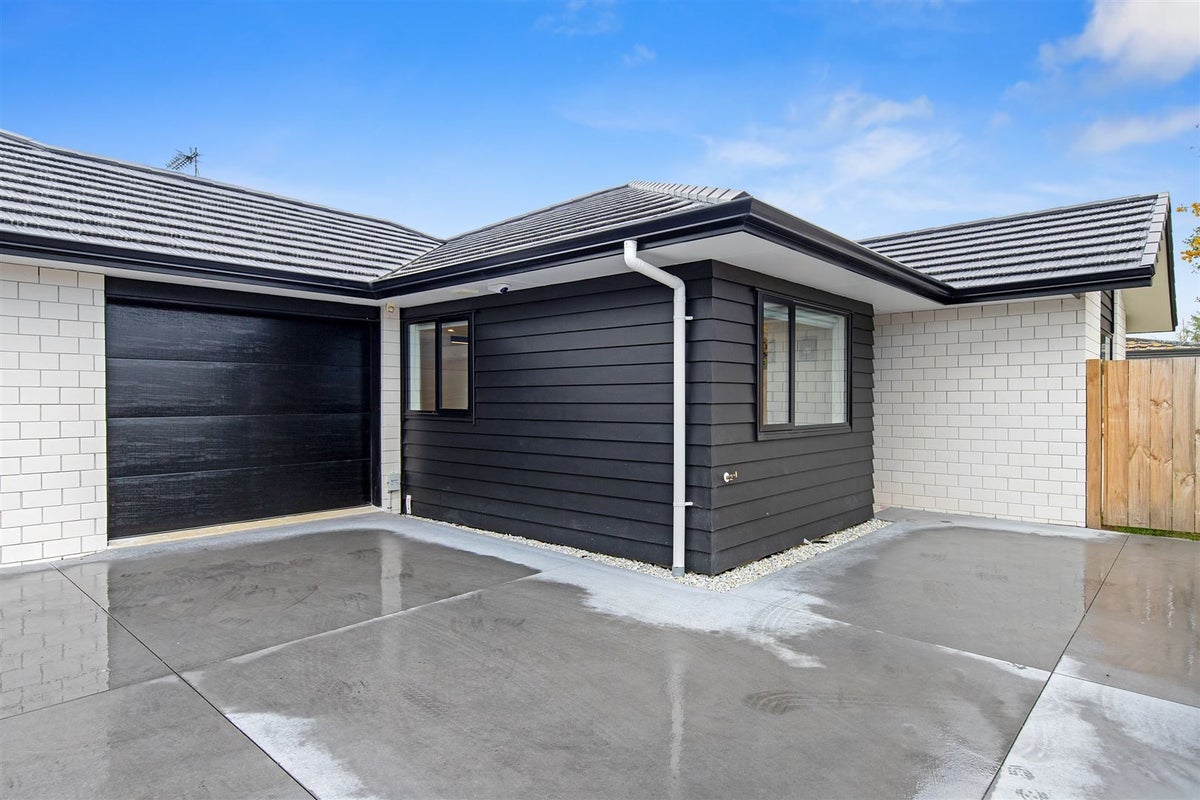 2/84 Comries Road, Chartwell, Hamilton - Carousel 1