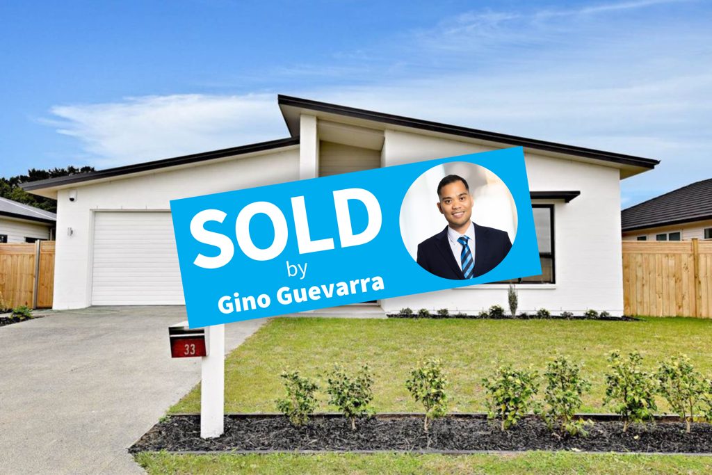 33 Doidge Street, Beachlands, Auckland - Carousel 1