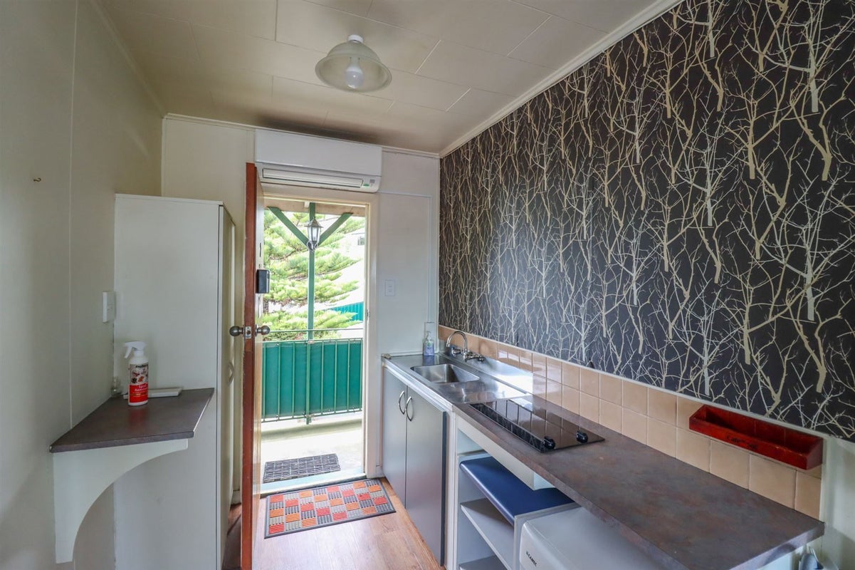 2/46 Evans Street, Maori Hill, Timaru - Carousel 1