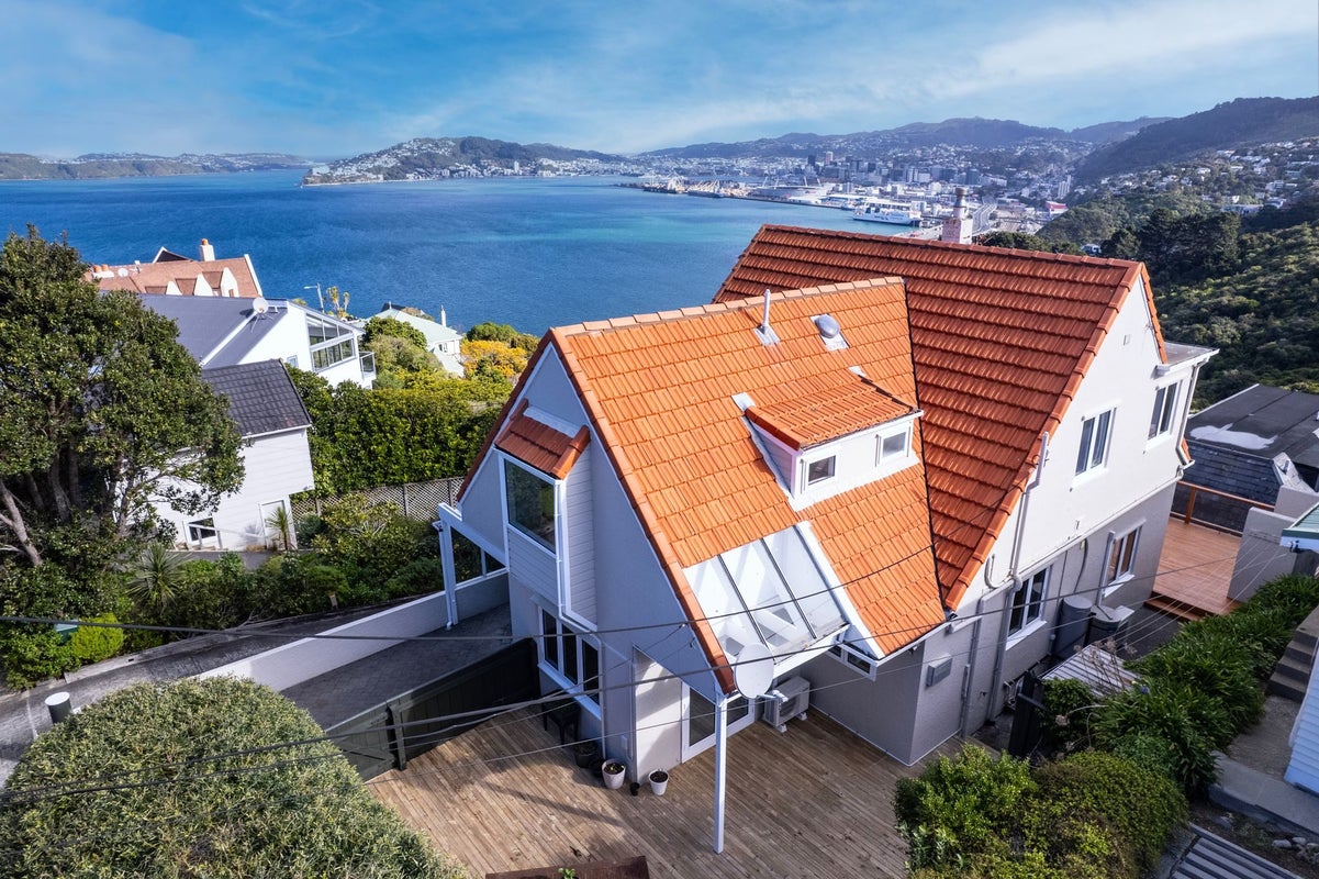 68A Amritsar Street, Khandallah, Wellington - Carousel 1