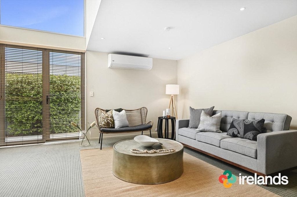 2/1010 Colombo Street, St Albans, Christchurch - Carousel 2