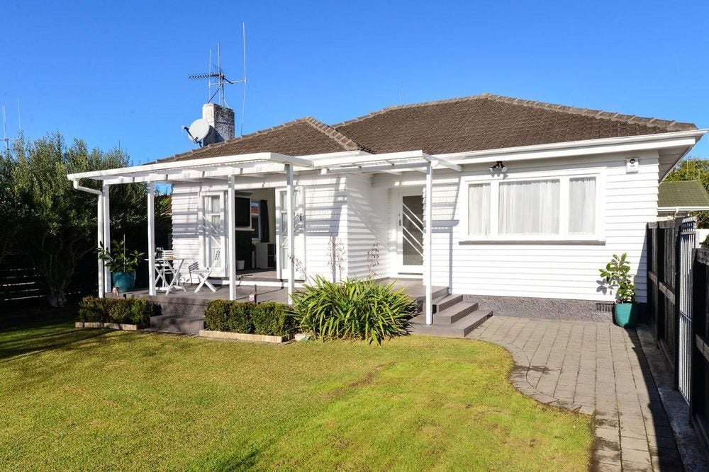 46 Tranmere Road, Fairfield, Hamilton - Carousel 1