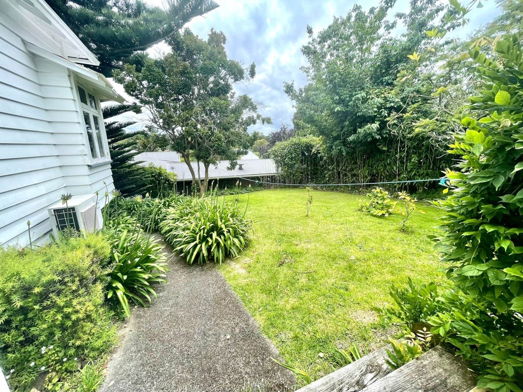 23 Corbett-Scott Avenue, Epsom, Auckland - Carousel 13
