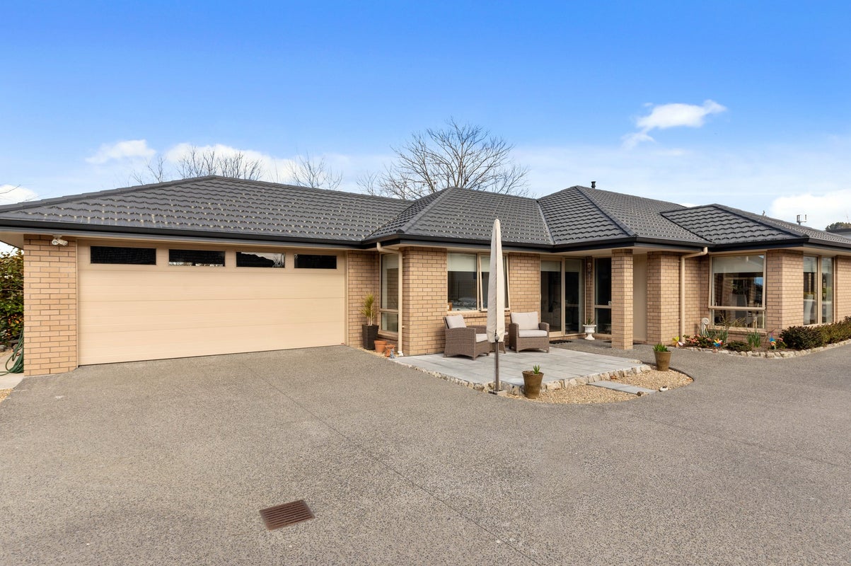 106B Rimuvale Street, Pukehangi, Rotorua - Carousel 1