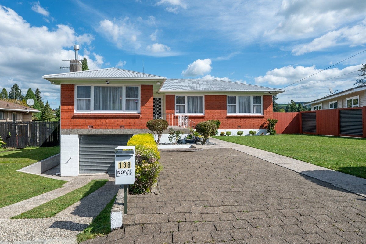138 Devon Street West, Hillcrest, Rotorua - Carousel 1