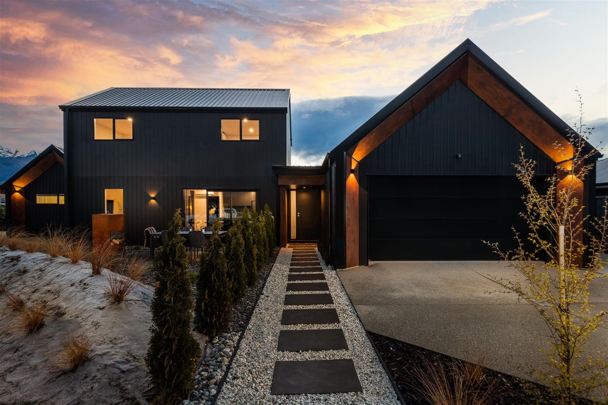 58 Corriedale Road, Jacks Point, Queenstown - Carousel 1