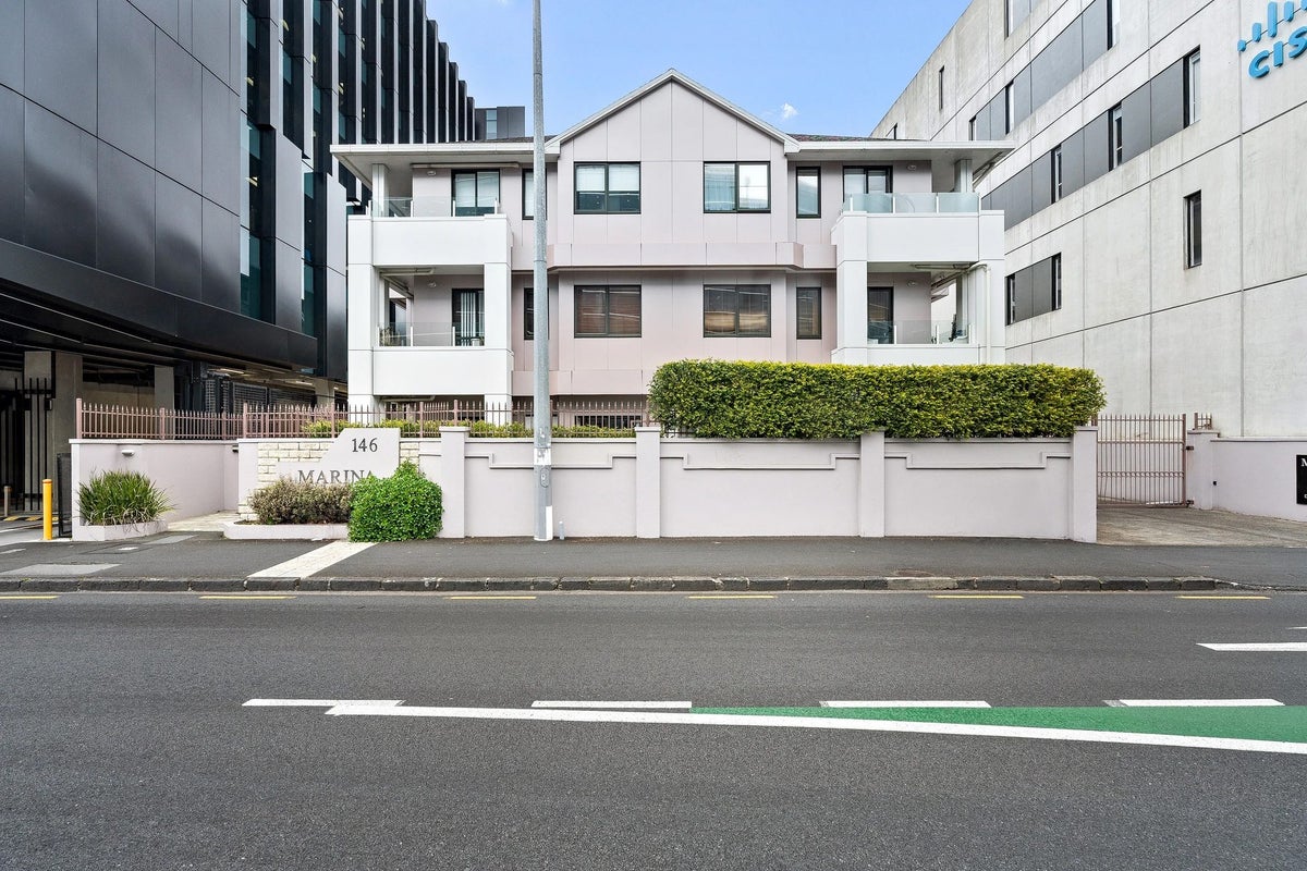 42/146 Fanshawe Street, Auckland Central, Auckland - Carousel 11