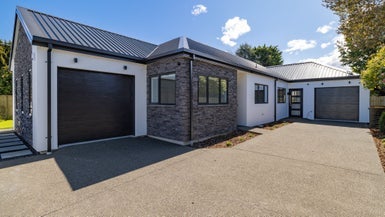 121A Glandovey Road, Strowan, Christchurch - Carousel 1