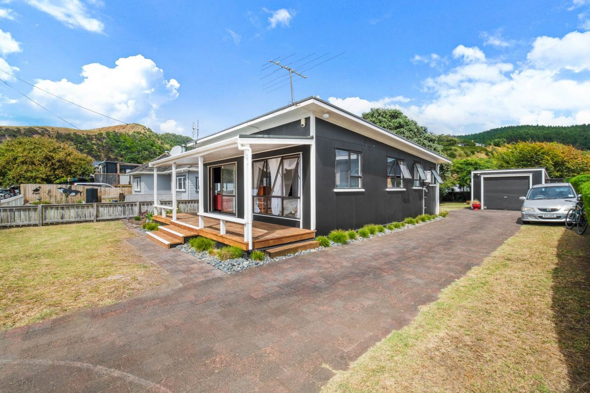 97 Maunsell Road, Port Waikato, Tuakau - Carousel 13
