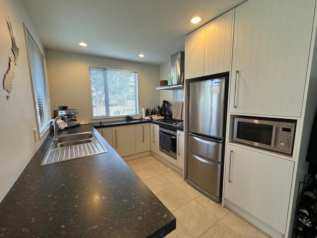 109 Woodridge Drive, Woodridge, Wellington - Carousel 2