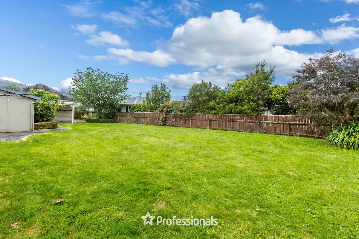 13 Marion Street, Silverstream, Upper Hutt - Carousel 20