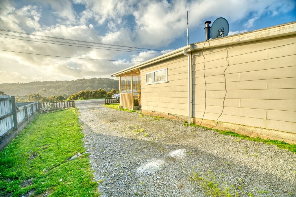 904 State Highway 7, Dobson, Grey, West Coast - Carousel 20