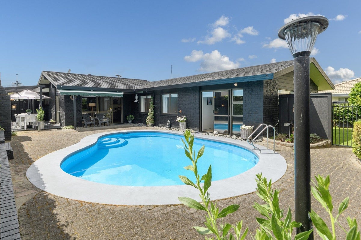 108 Fourteenth Avenue, Tauranga South, Tauranga - Carousel 1