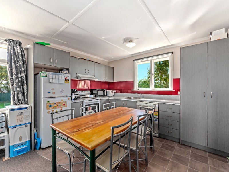 26 Awamoa Road, Holmes Hill, Oamaru - Carousel 2