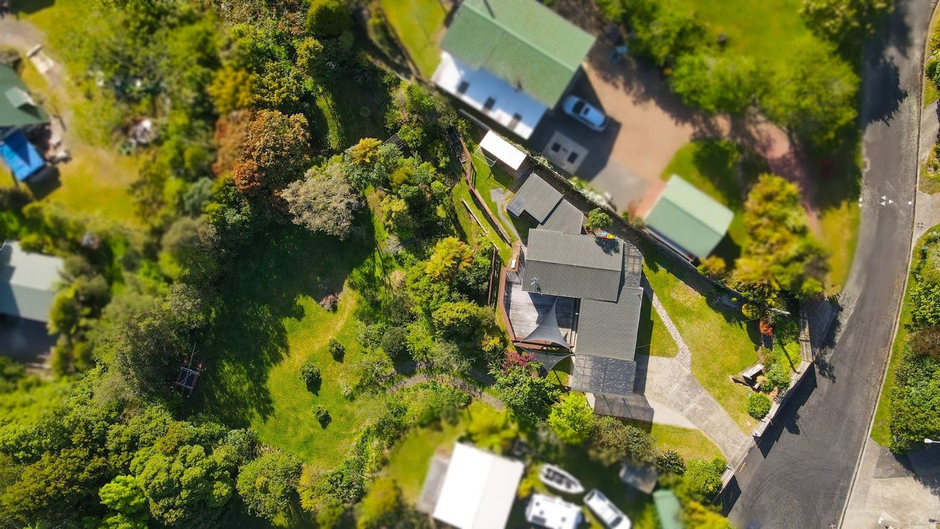 43 Oxford Road, Lake Rotoma - Carousel 23