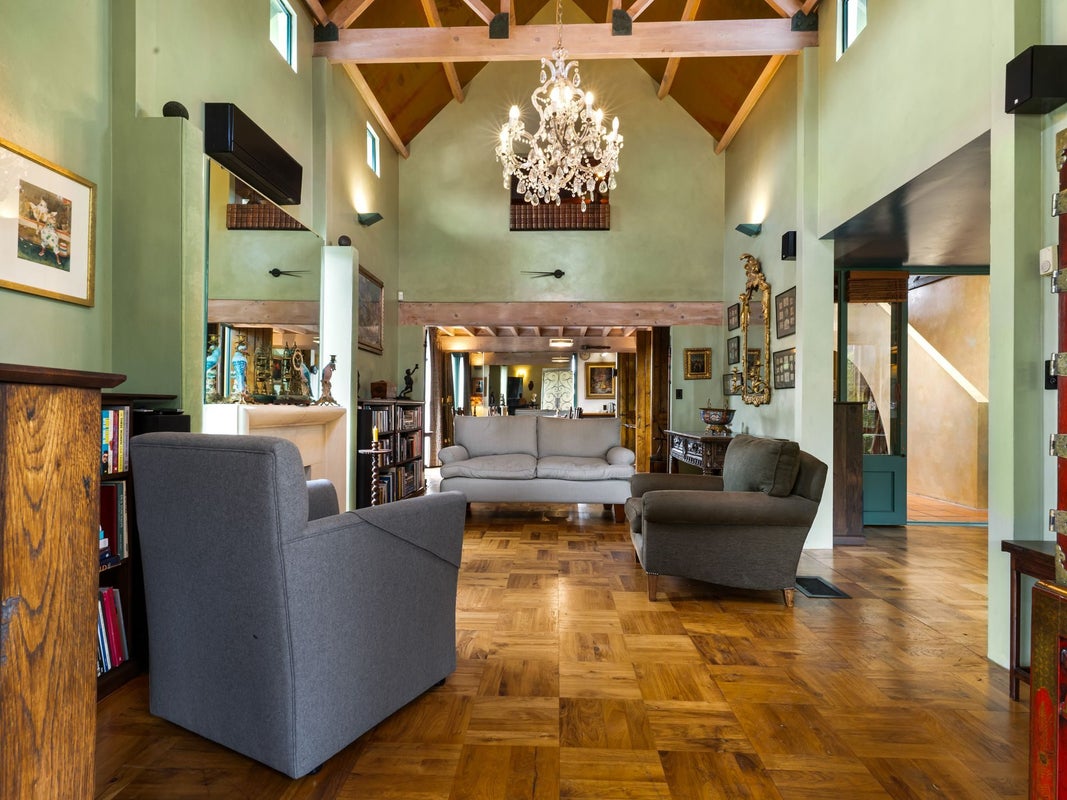 19 Derby Street, St Albans, Christchurch - Carousel 1
