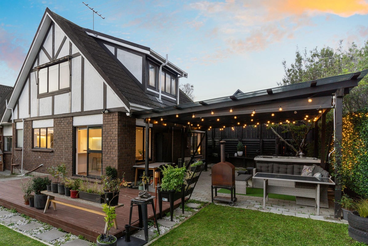 1/16A Sunnynook Road, Sunnynook, Auckland - Carousel 1