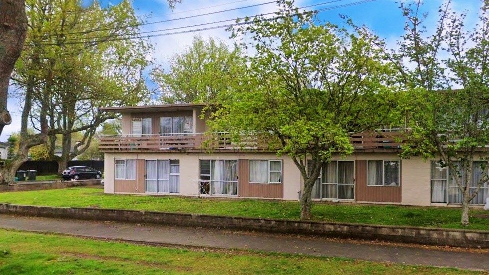 6/16 Thames Street, Claudelands, Hamilton - Carousel 16