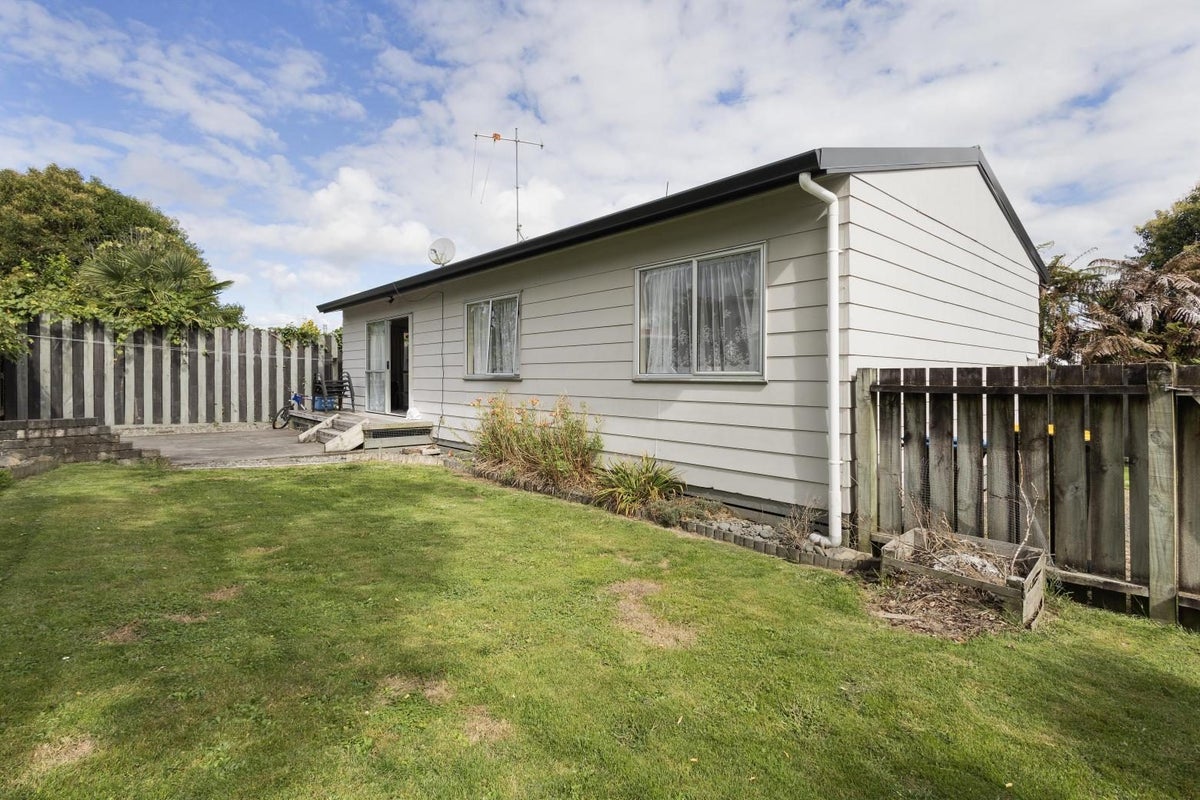 71A Arnold Street, Leamington, Cambridge - Carousel 1